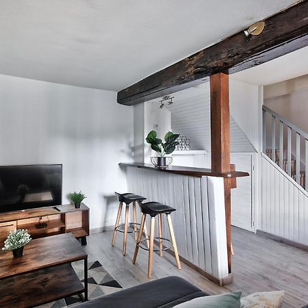Appartement Le Spacieux Bressan - Hyper-Centre 부르앙브레스 외부 사진