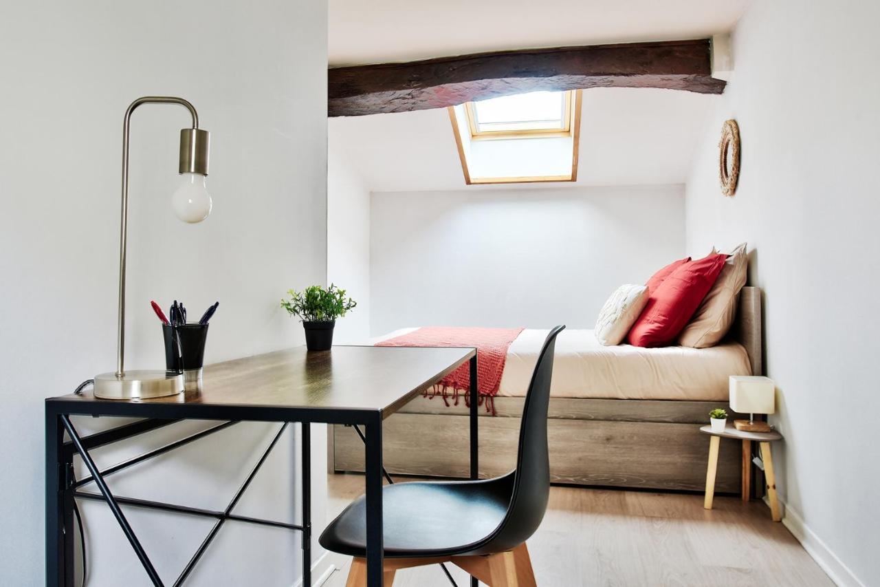 Appartement Le Spacieux Bressan - Hyper-Centre 부르앙브레스 외부 사진