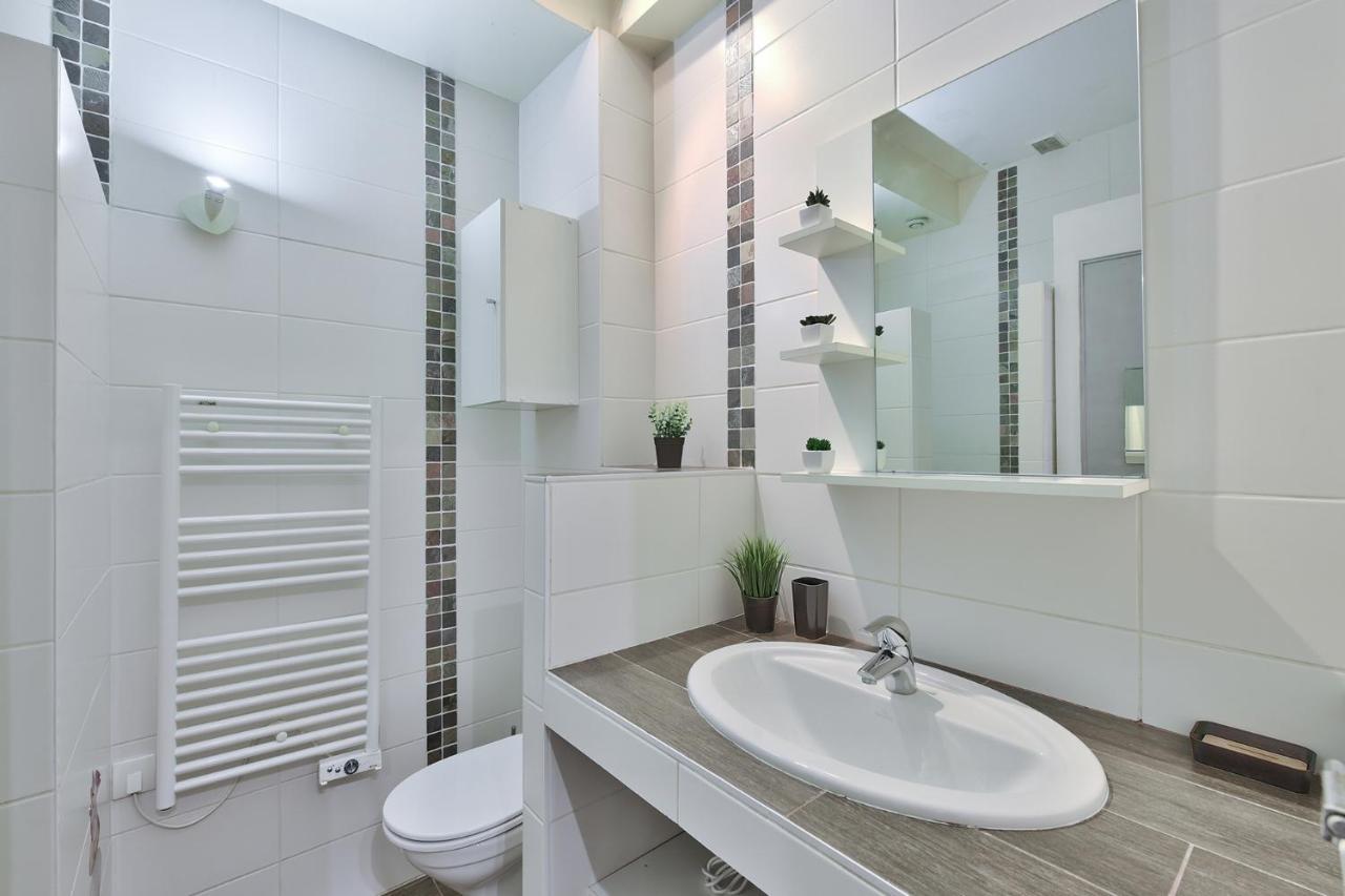 Appartement Le Spacieux Bressan - Hyper-Centre 부르앙브레스 외부 사진
